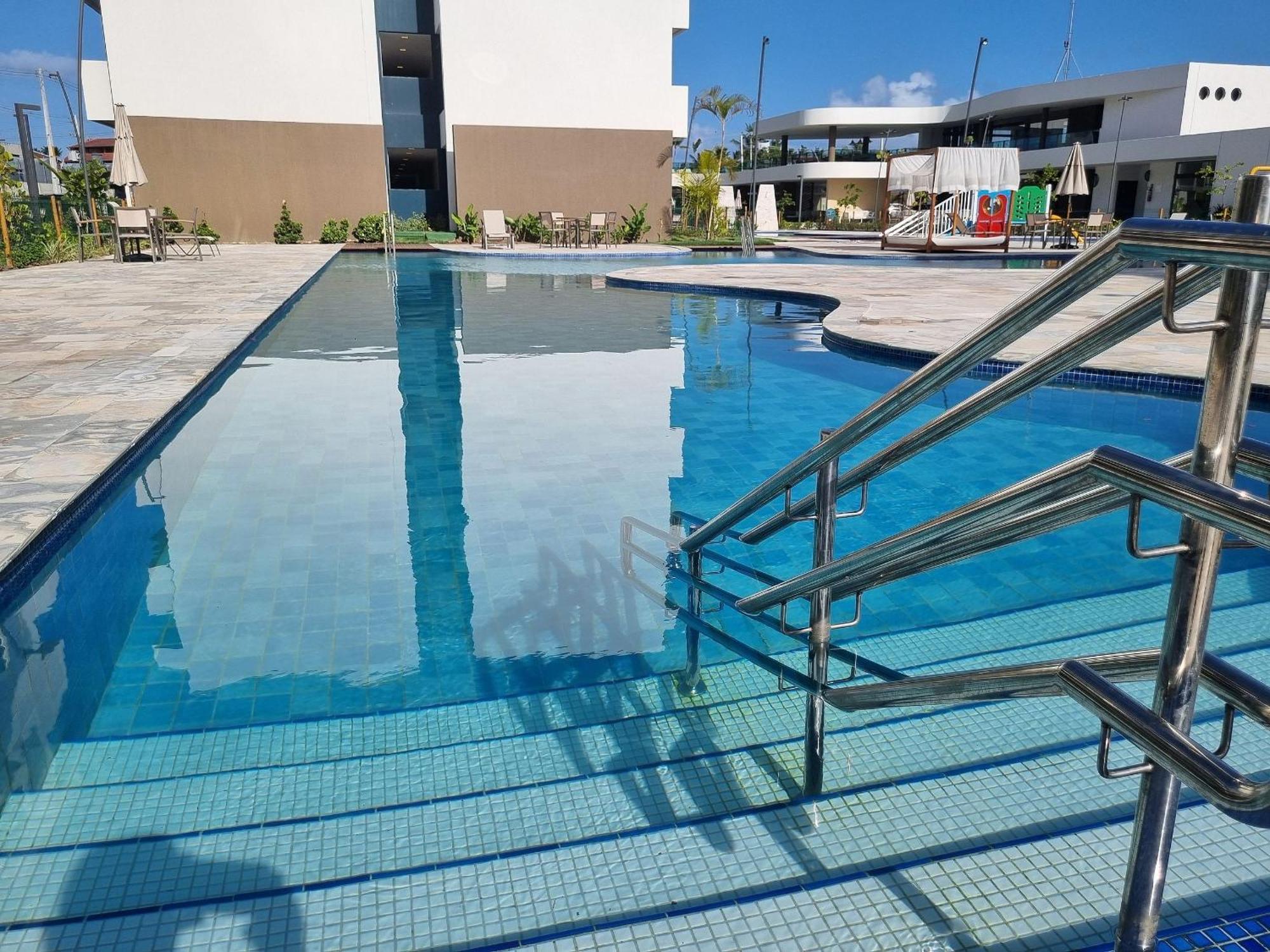Apartment Pool View