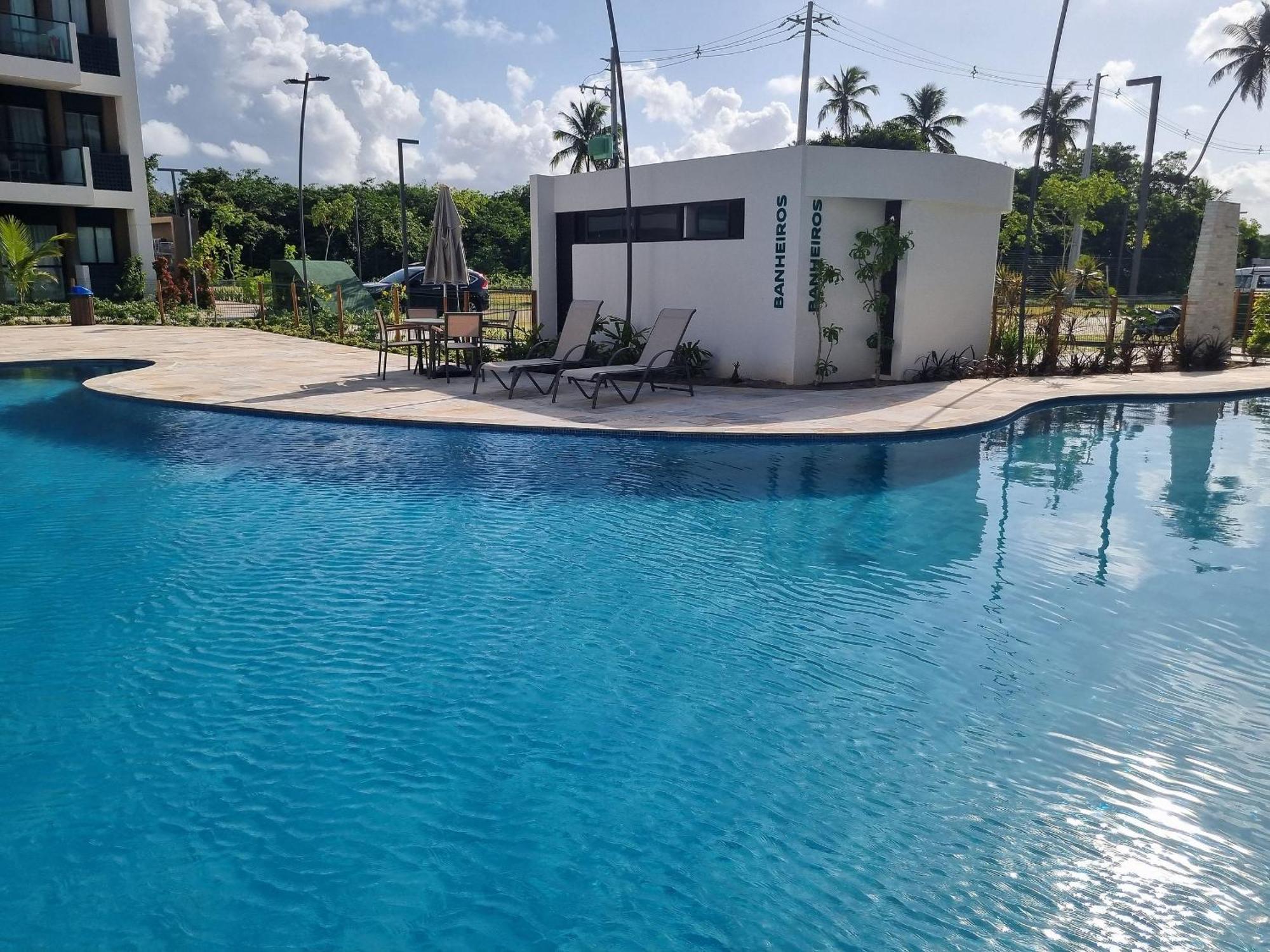 Apartment Pool View
