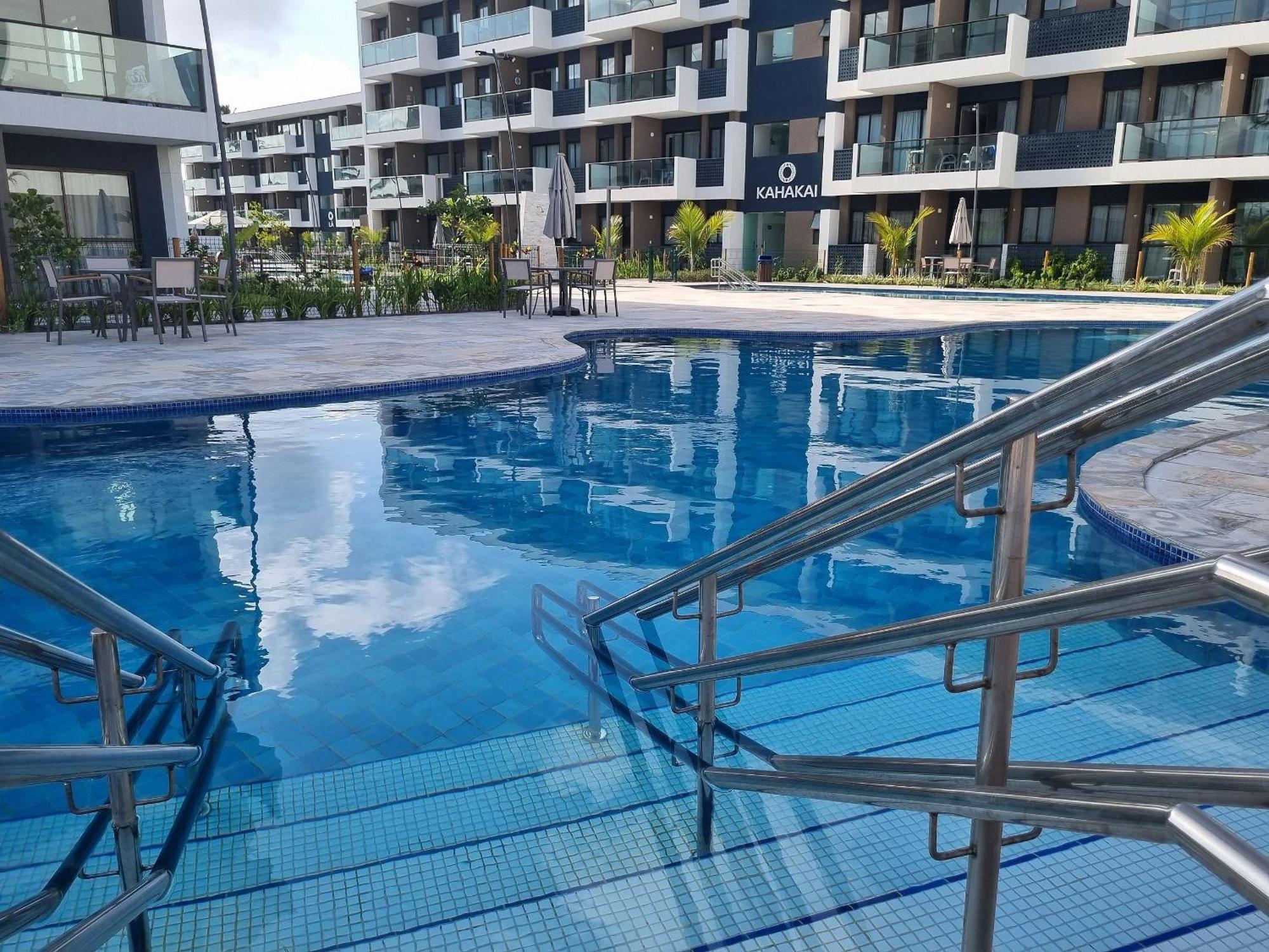 Apartment Pool View
