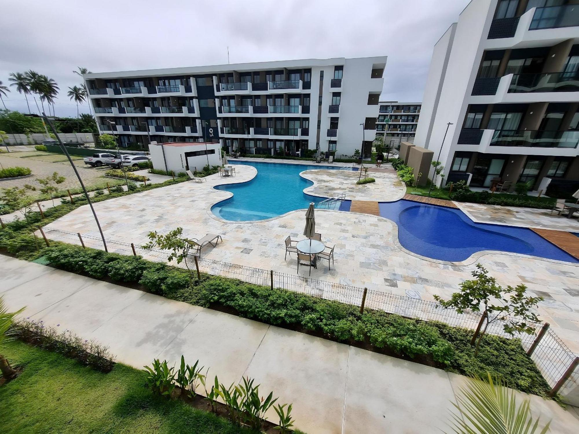 Apartment Pool View